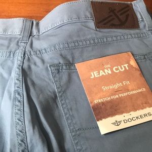 Men’s Straight Fit Dockers light blue W30 L30 NWT